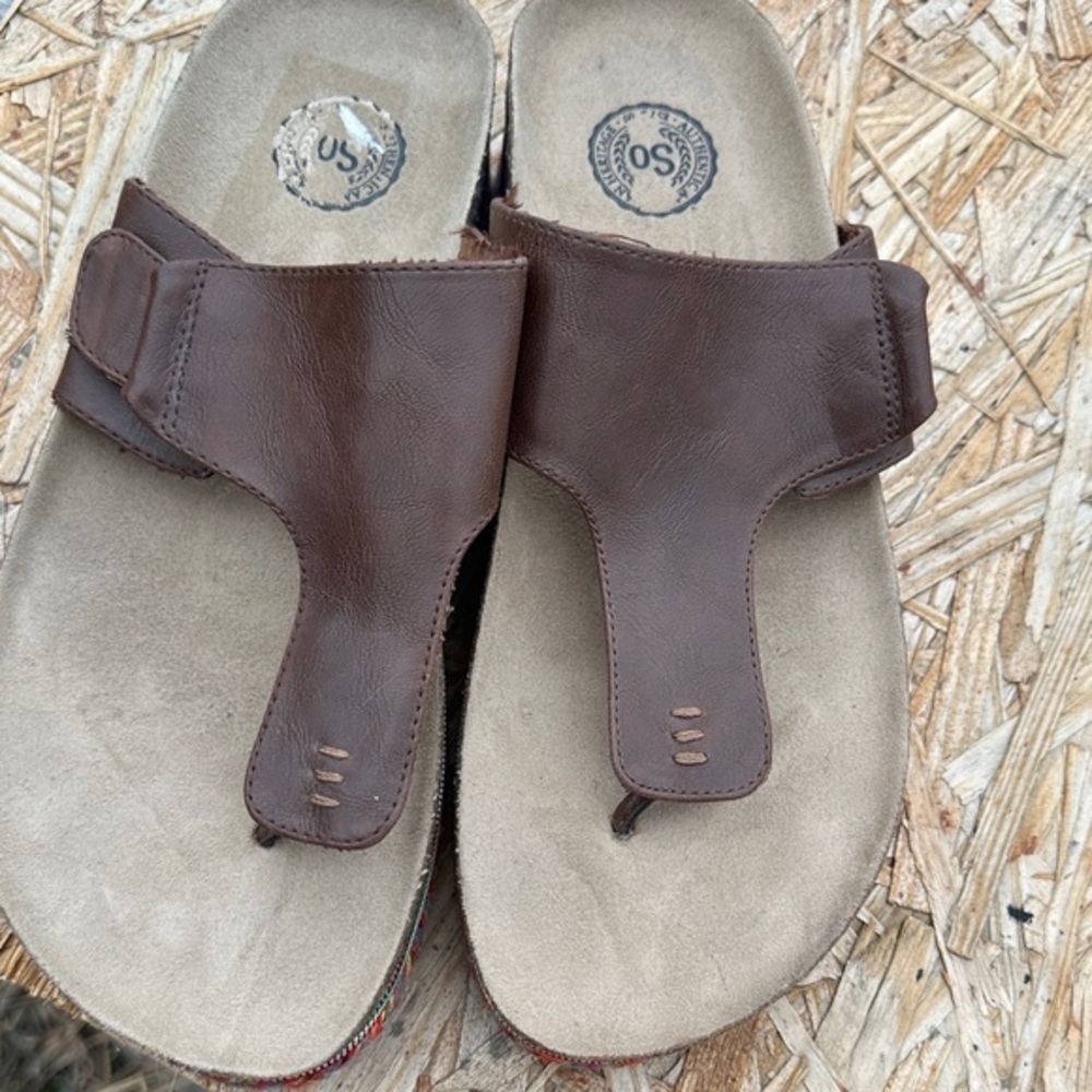 SO Brown Women's Slip On open toe Sandal’s size 9